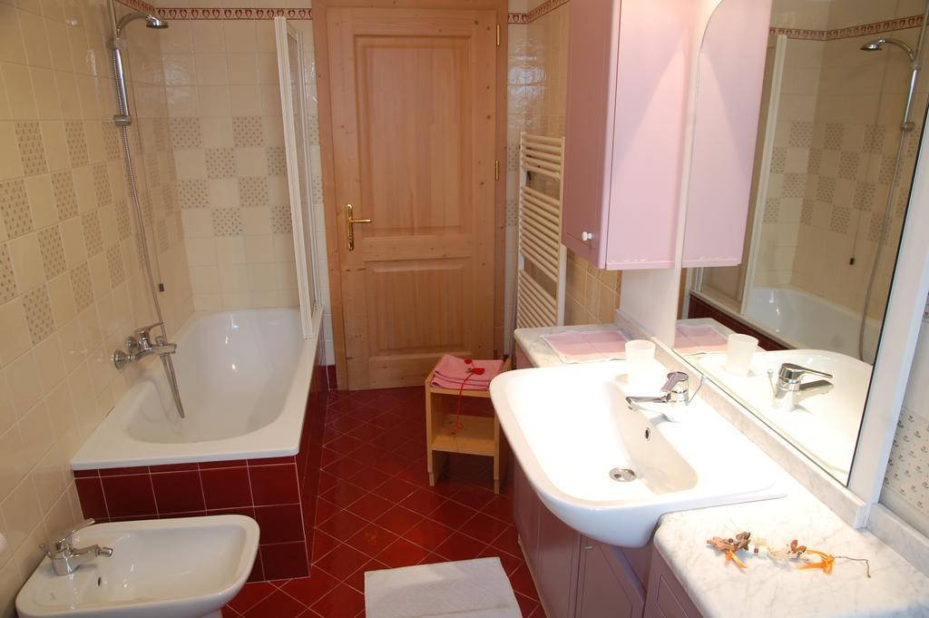 Appartamenti Welcome In Val Di Sole Casa Orti 奥萨纳 外观 照片